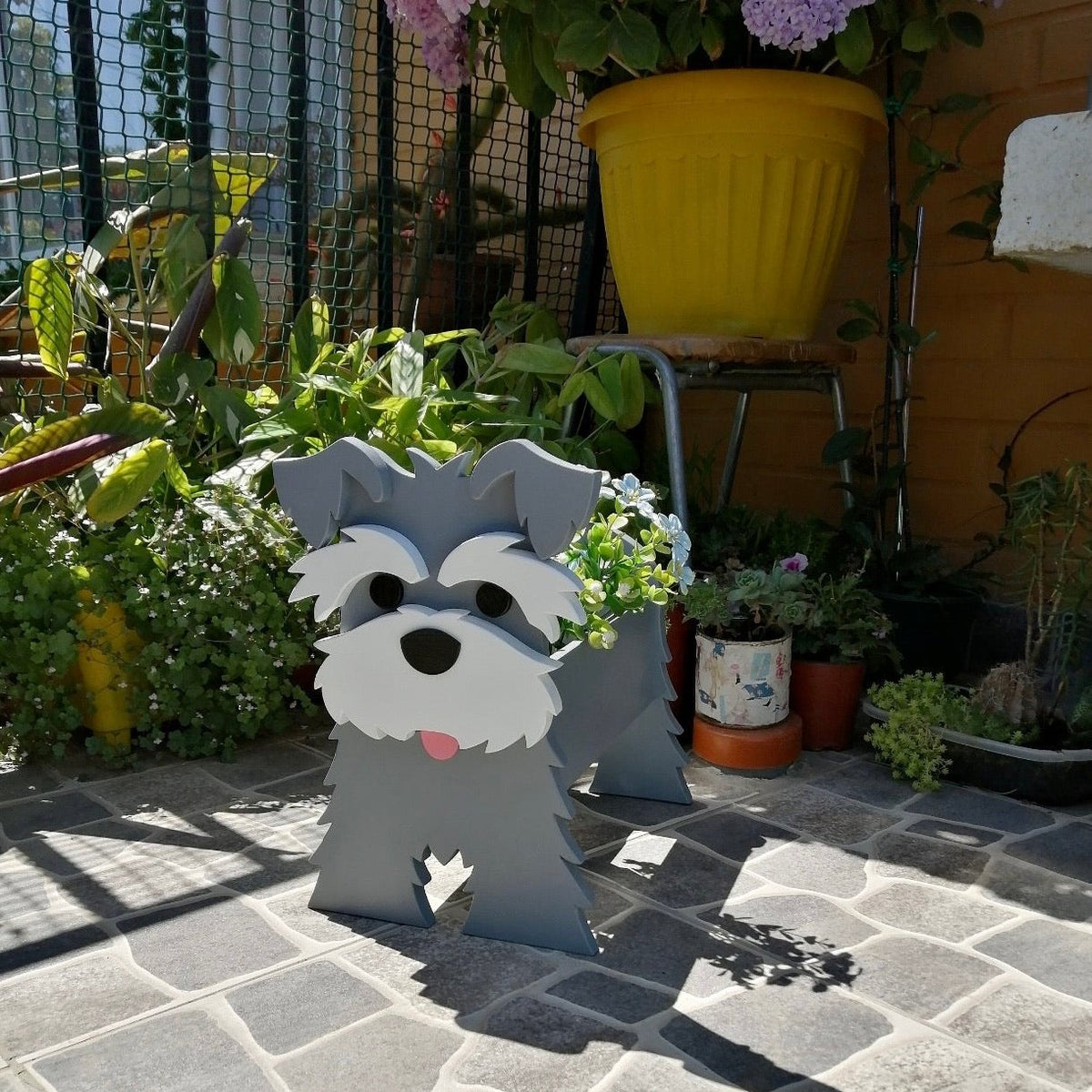variante Schnauzer — Maceta Perro Shih Tzu Pintada a Mano — Jardinera Decorativa para Interior, Terraza y Jardín