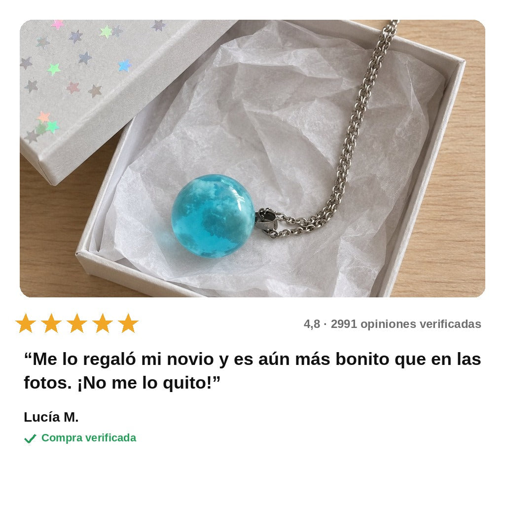 avis — Collar Cielo – Colgante de Resina con Nubes