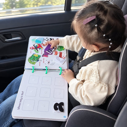 situation — PequeLibro™ – Libro de Actividades Montessori con Velcro para Niños de 1 a 4 Años