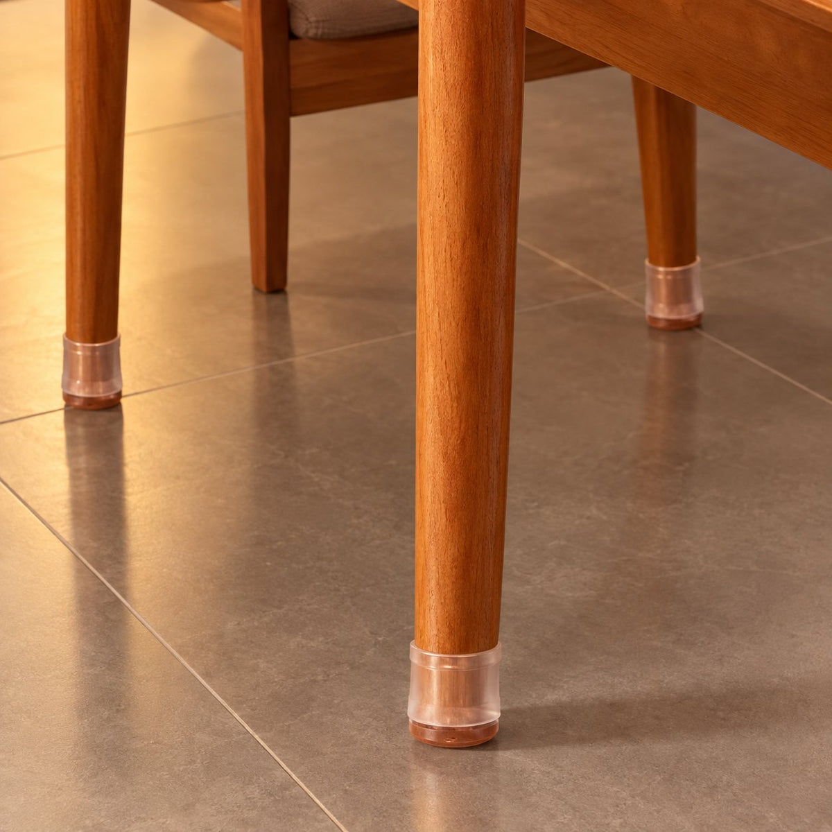 situation — MoveFlex™ – Fundas de silicona para patas de muebles