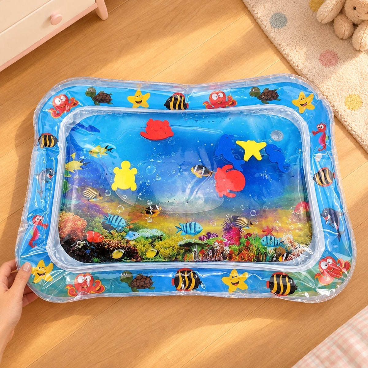 situation — Alfombra de Agua Sensorial para Bebé – Juego Boca Abajo con Peces Flotantes
