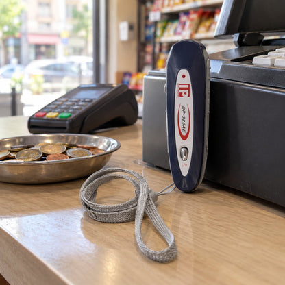 situation — Mini Detector de Billetes Falsos UV Portátil