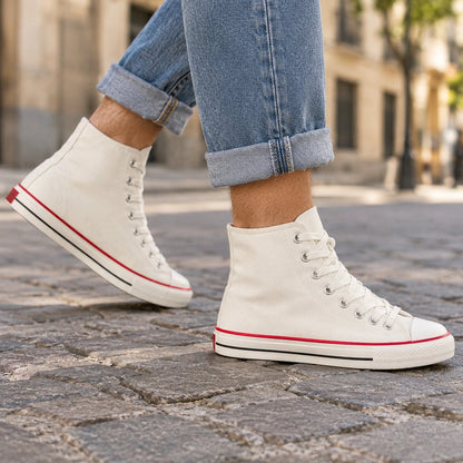 situation — Zapatillas Altas Blancas de Piel Sintética
