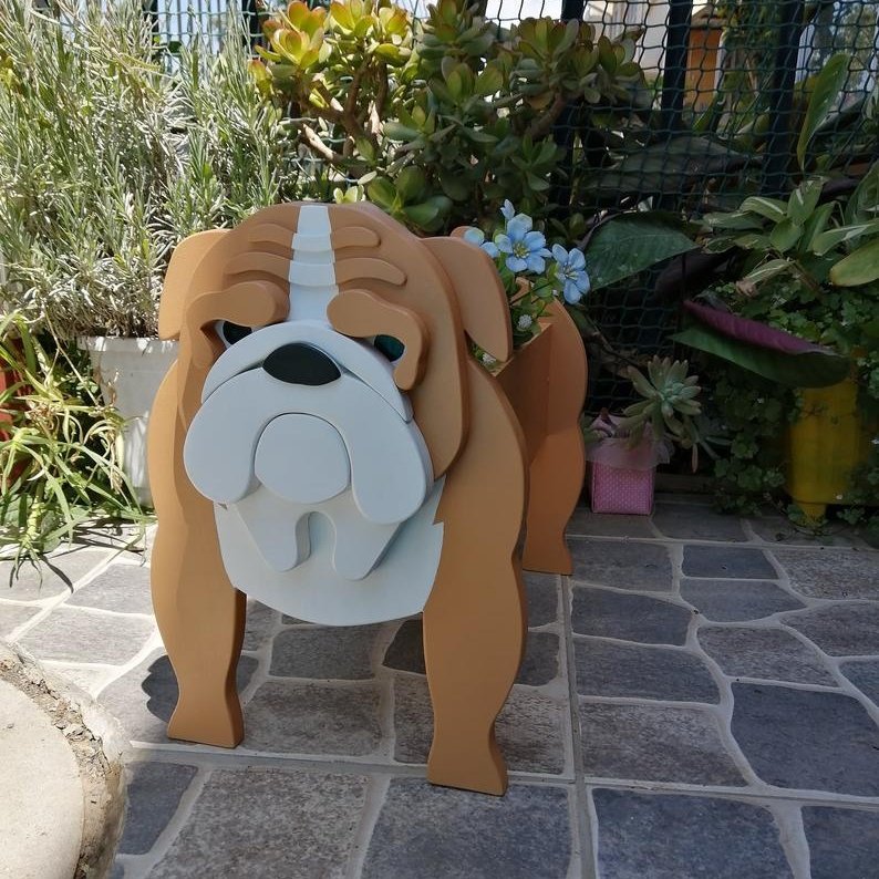 variante Bulldog Inglés — Maceta Perro Shih Tzu Pintada a Mano — Jardinera Decorativa para Interior, Terraza y Jardín
